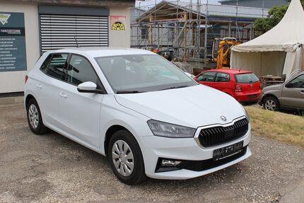 Skoda Fabia 6.400 km 18.190 &euro; Altheim (Alb) 89174