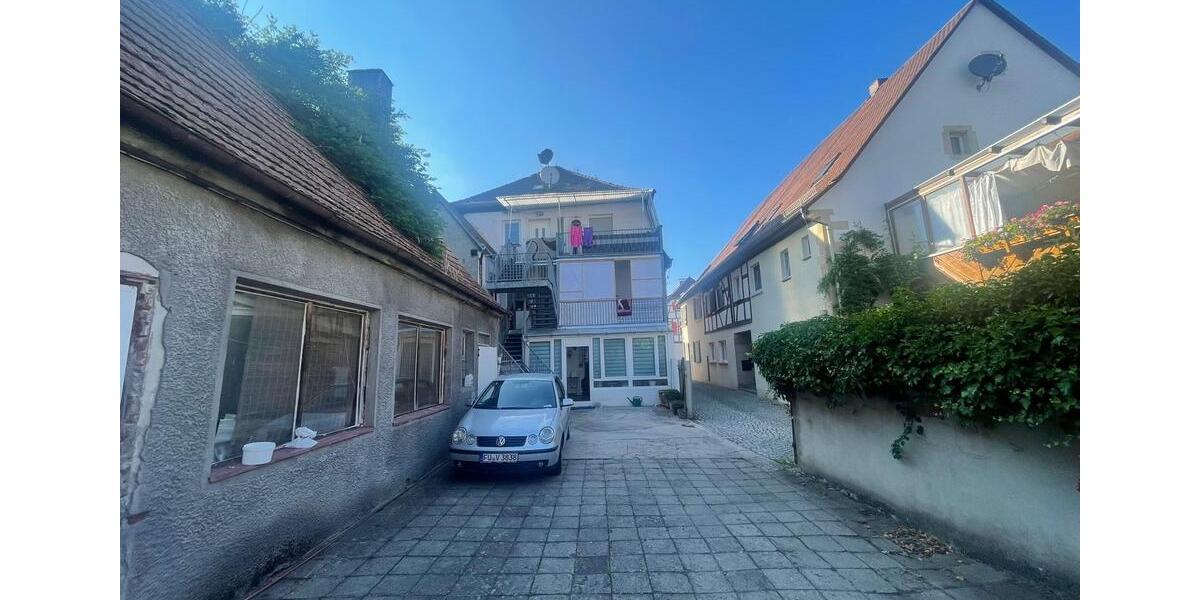 Mehrfamilienhaus, Wohnhaus Markt Erlbach - 16 Zimmer, 450 m&sup2;, 460.000&euro; | Angebot:27050053