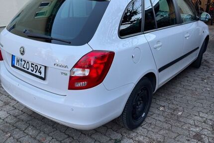 Skoda Fabia 192.000 km 3.600 &euro; Unterhaching 82008