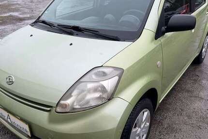Daihatsu Sirion 87.500 km 2.450 &euro; Grossdubrau/Zschillichau 02694