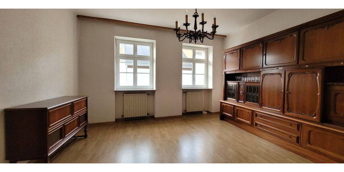 Reihenendhaus Irsch - 5 Zimmer, 160 m&sup2;, 275.000&euro; | Angebot:25797471