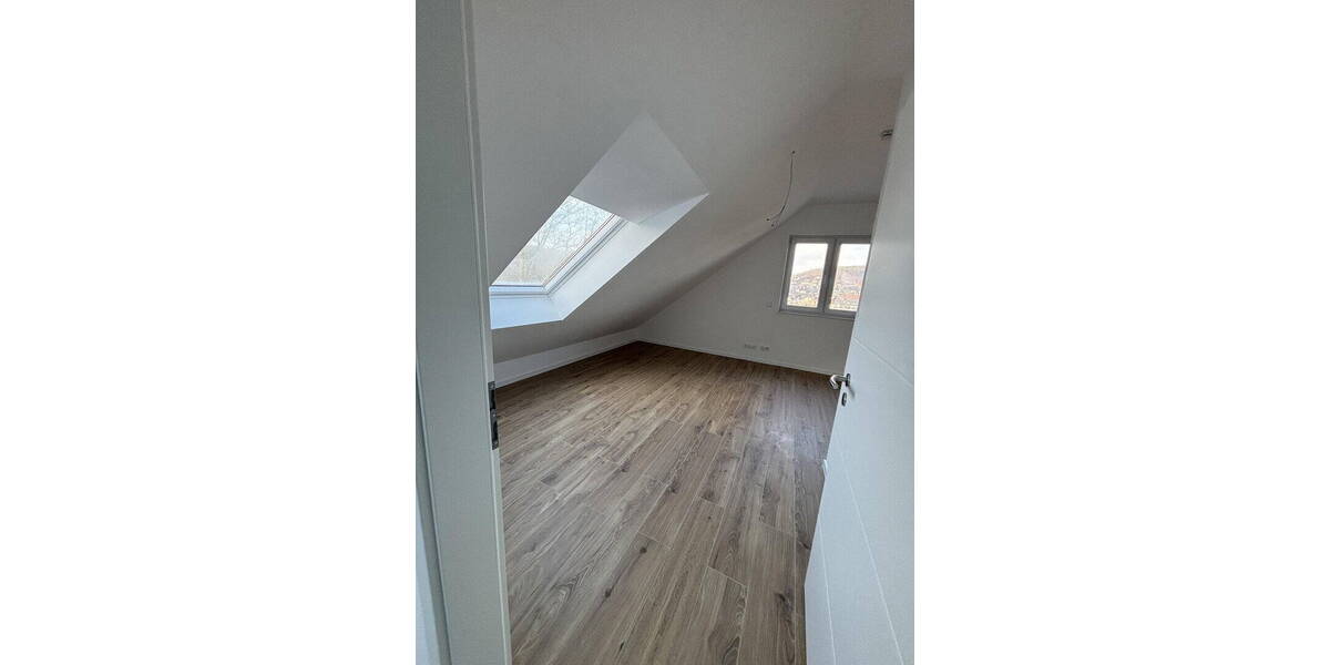 Reihenendhaus Höchst - 4 Zimmer, 120 m&sup2;, 1.400&euro; | Angebot:26512889