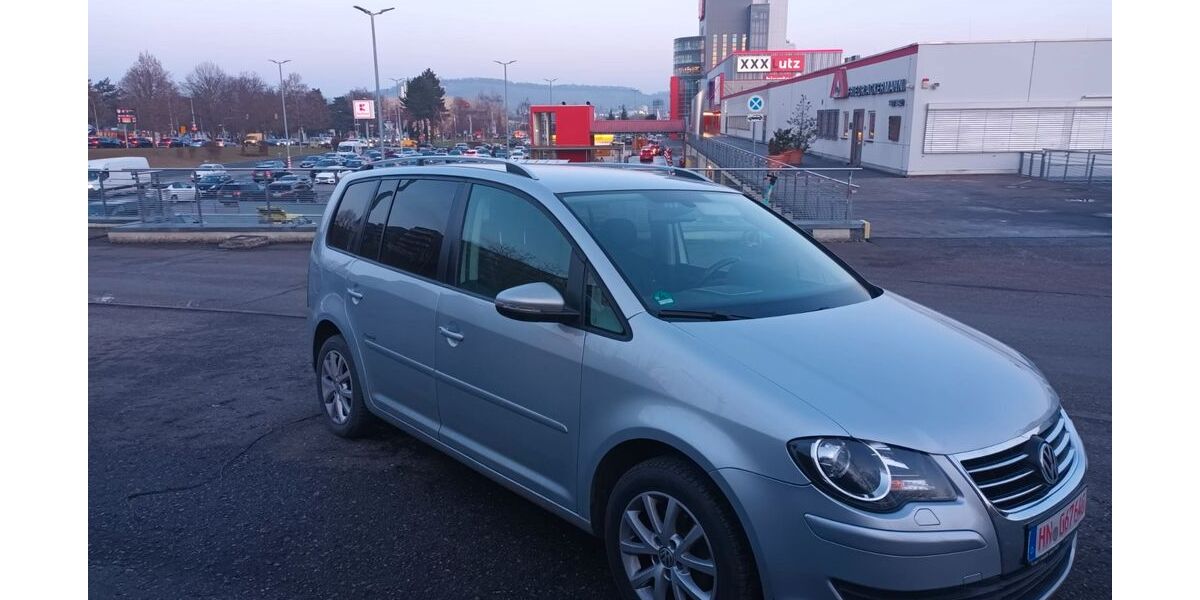 VW Touran 190.000 km 4.000 &euro; Heilbronn 74080