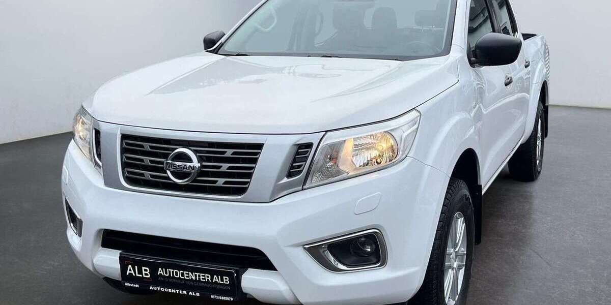 Nissan Navara 157.000 km 17.290 &euro; Albstadt 72458