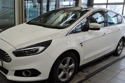 Ford S-Max 131.398 km 13.810 &euro; Nordhausen 99734