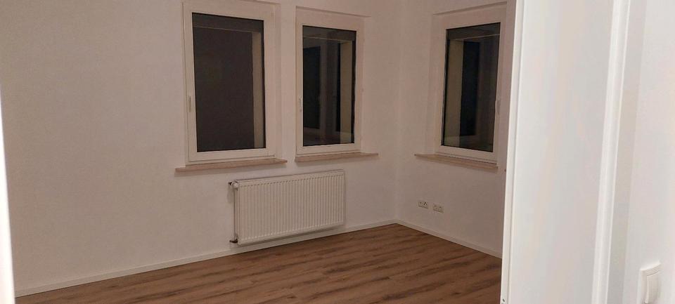 Etagenwohnung Trossingen - 2 Zimmer, 55 m&sup2;, 880&euro; | Angebot:26414259