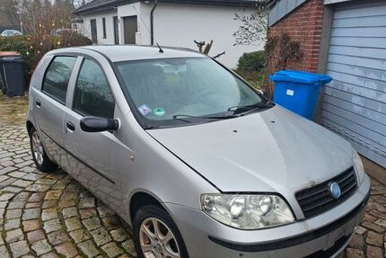 Fiat Punto 131.810 km 999 &euro; Lilienthal 28865