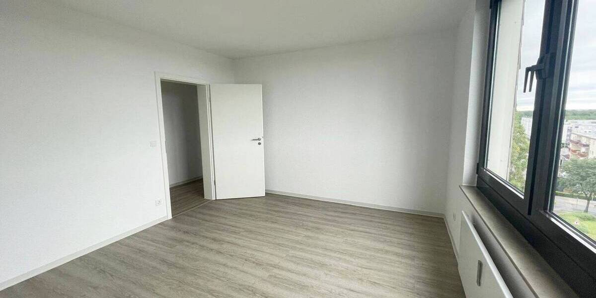 Etagenwohnung Köln Urbach - 4 Zimmer, 100 m&sup2;, 1.350&euro; | Angebot:26874987