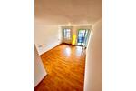 • 65qm mit Balkon in 100qm WG EBK + separater Eingang Top Lage