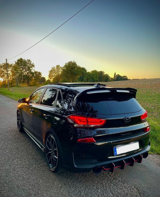 i30
