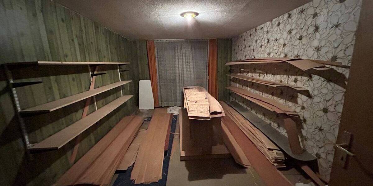 Einfamilienhaus Straubing - 7 Zimmer, 200 m&sup2;, 350.000&euro; | Angebot:26684150