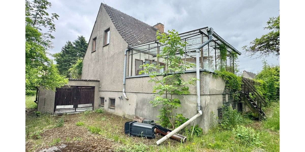 HORN IMMOBILIEN ++ großes Haus 7 Zimmer, mit großem Grundstück in Altentreptow, sanierungsbedürftig - Einfamilienhaus Altentreptow | Angebot:26875451