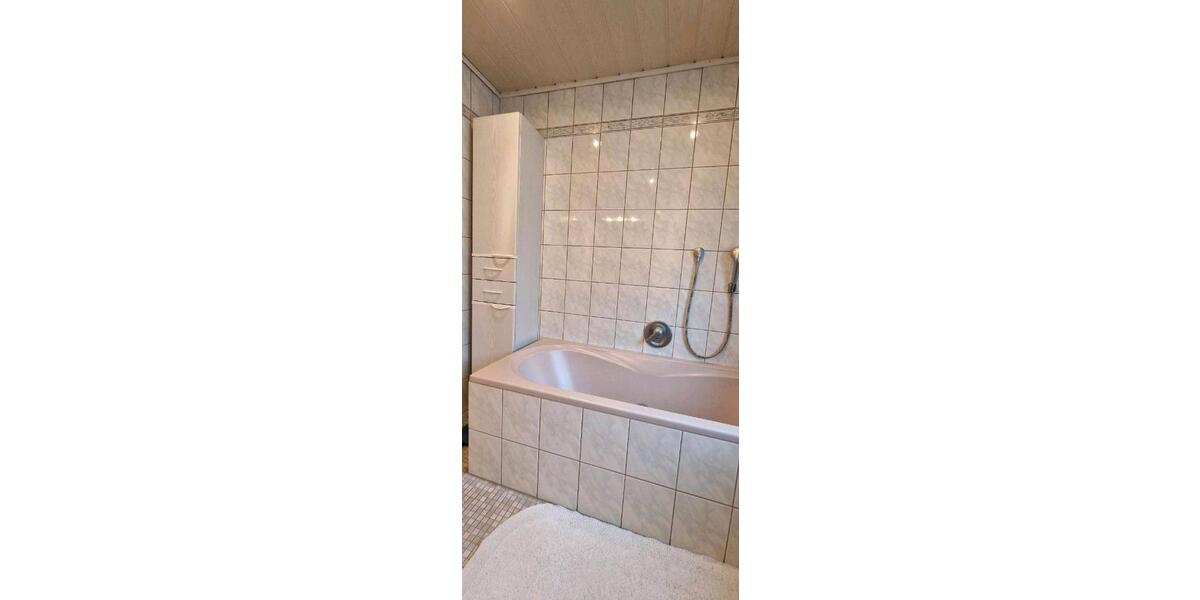 Reihenhaus Feuchtwangen - 5 Zimmer, 120 m&sup2;, 325.000&euro; | Angebot:26214106