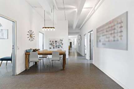 Büro in Karlsruhe 790.000 € 262 m²