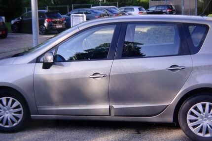 Renault Scenic 71.000 km 5.100 € Oberasbach 90522