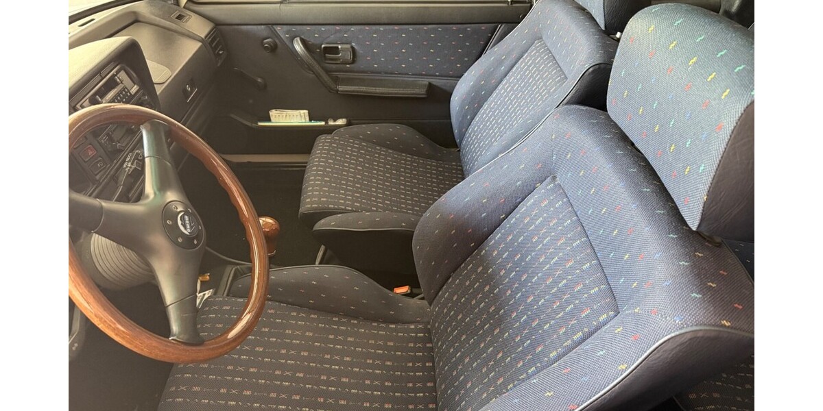 VW Golf I 171.753 km 8.000 € Berlin 10178