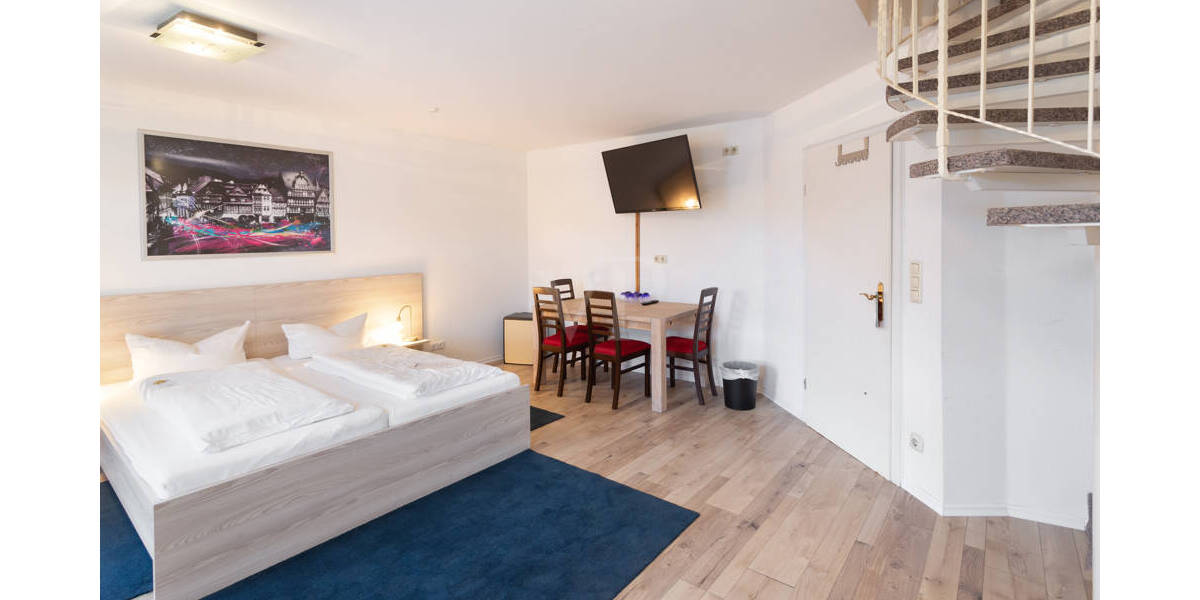 Gewerbeobjekt Adenau - 4 Zimmer, 3.000.000&euro; | Angebot:25725705
