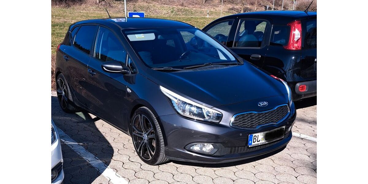 Kia ceed / Ceed 125.000 km 6.800 &euro; Albstadt 72458