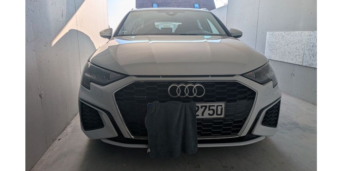 Audi A3 24.770 km 29.900 &euro; Markdorf 88677