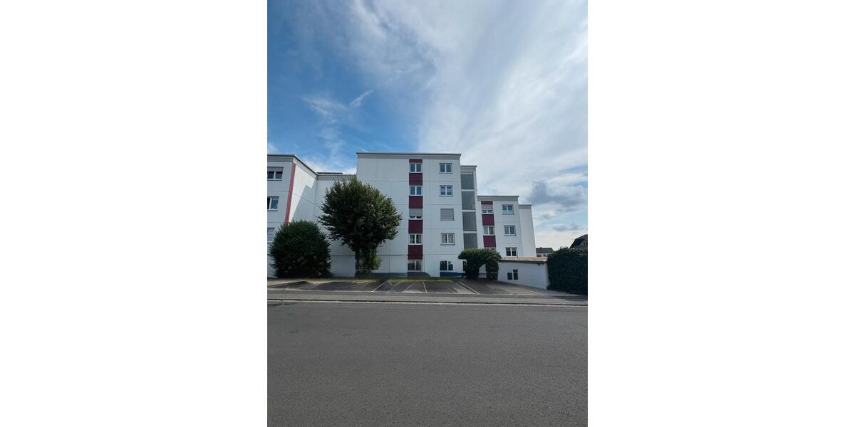Etagenwohnung Pohlheim - 3 Zimmer, 92 m&sup2;, 269.000&euro; | Angebot:27083936