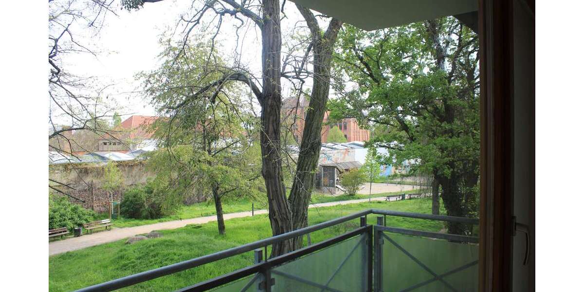 ruhige 3 Zimmer-Wohnung mit Balkon - Appartement Magdeburg Buckau | Angebot:10983293