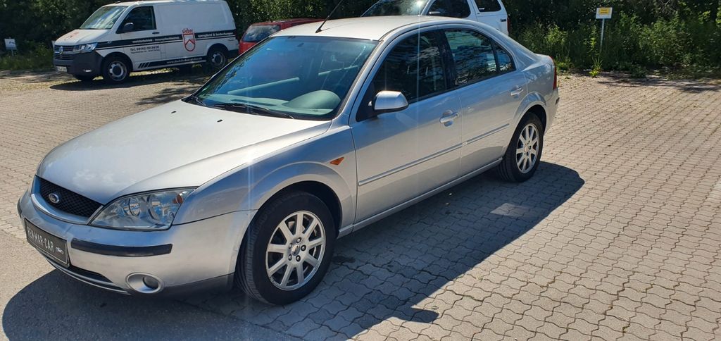 Ford Mondeo 179.500 km 599 &euro; Olching 82140