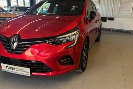 Renault Clio 23.275 km 15.697 &euro; Zossen 15806