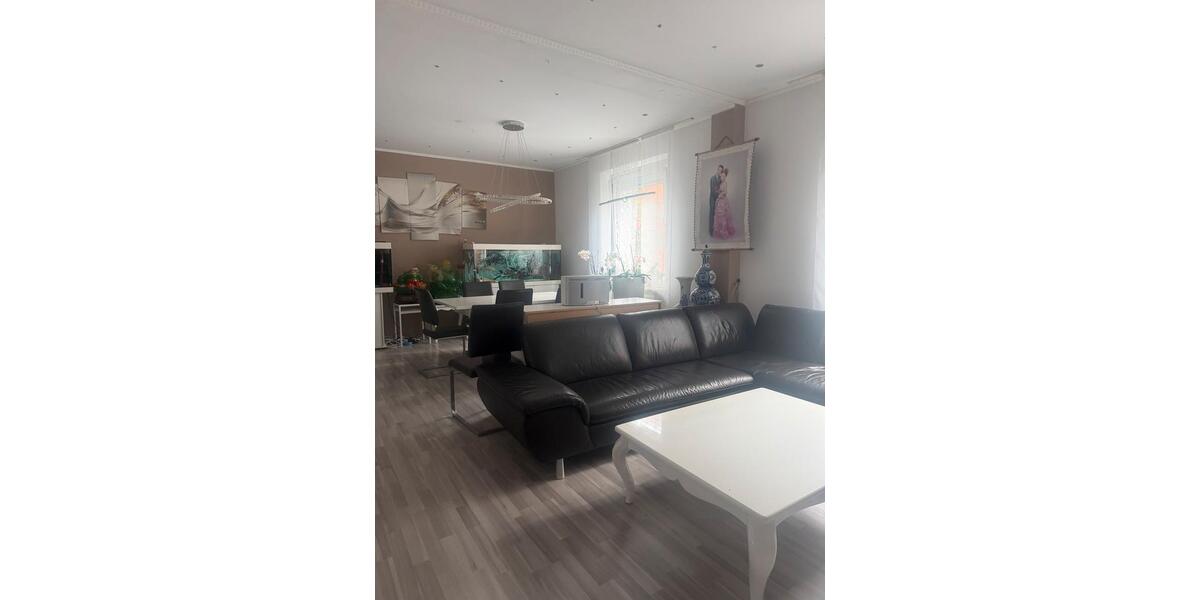 Etagenwohnung Nürnberg Rabus - 5 Zimmer, 130 m&sup2;, 459.000&euro; | Angebot:26992268
