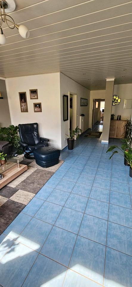 Moderne Eigentumswohnung in bester Lage zu verkaufen. 120qm