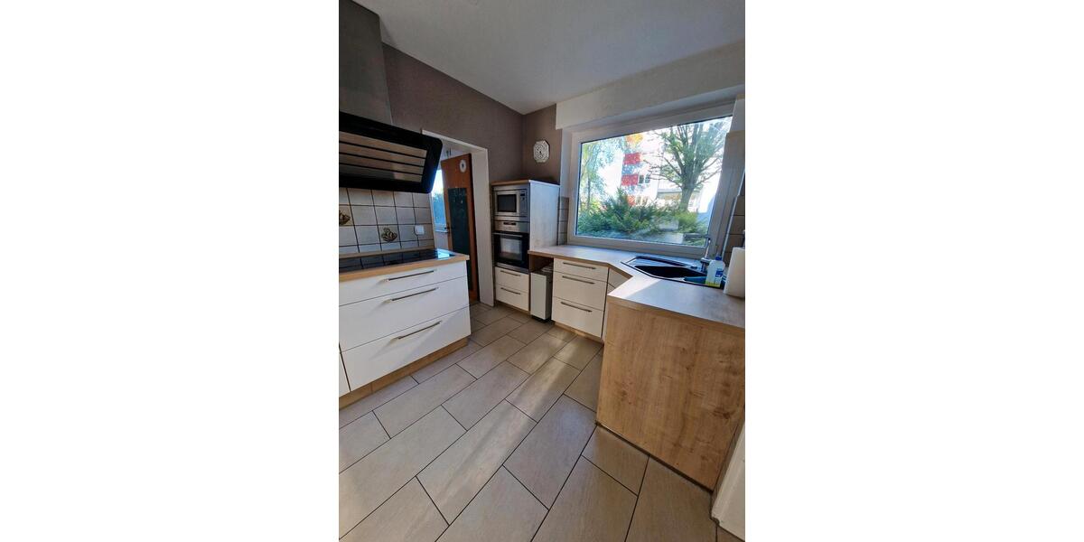 Erdgeschoßwohnung Bottrop Feldhausen - 4.5 Zimmer, 102 m&sup2;, 220.000&euro; | Angebot:26320561