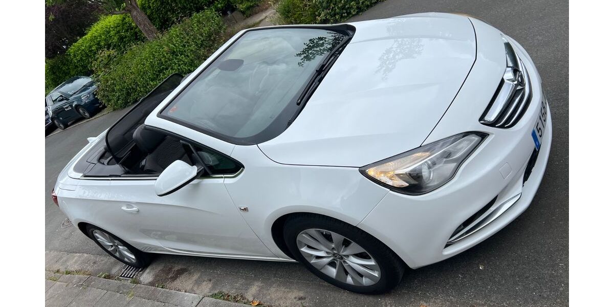 Opel Cascada 45.000 km 13.500 &euro; hamburg 22309