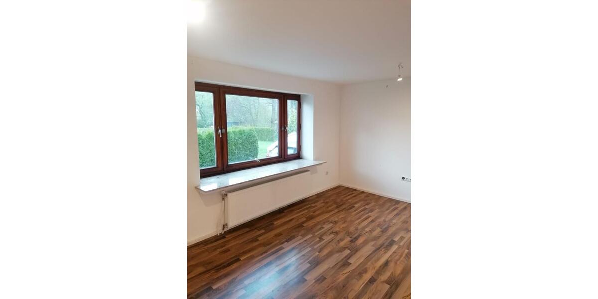 Erdgeschoßwohnung Winterberg - 2.5 Zimmer, 52 m&sup2;, 79.000&euro; | Angebot:27070844