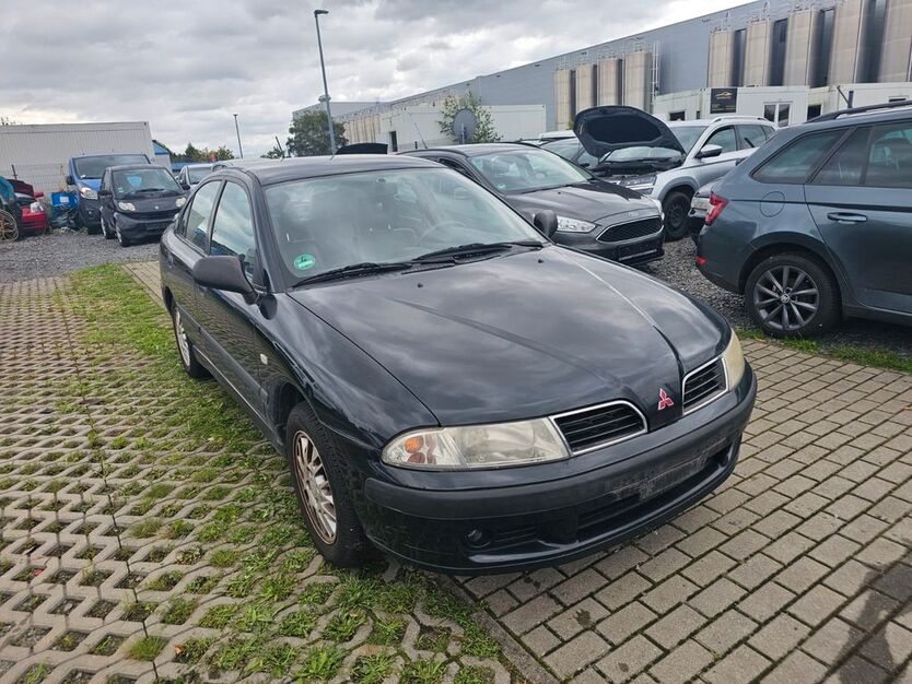 Mitsubishi Carisma 171.210 km 999 € Wildau 15745
