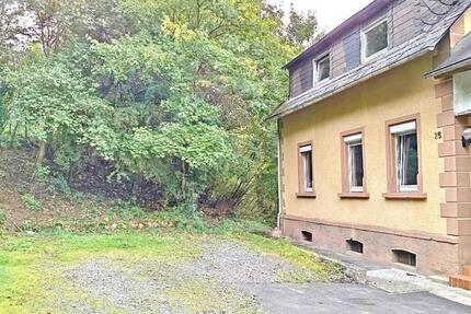 Haus in ruhiger Lage und stadtnah in Idar-Oberstein zur Miete 5 zimmer