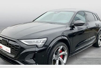 Audi SQ8 e-tron 50.023 km 64.900 &euro; Aurich 26607