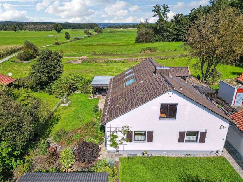 Haus zum Kaufen in Riedering 1.059.500 € 210.09 m²