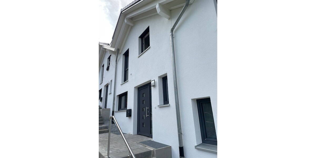 Reihenmittelhaus Wehr Öflingen - 5 Zimmer, 160 m&sup2;, 749.000&euro; | Angebot:26106074