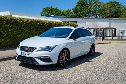 Seat Leon 24.114 km 26.950 &euro; Brande-Hörnerkirchen 25364