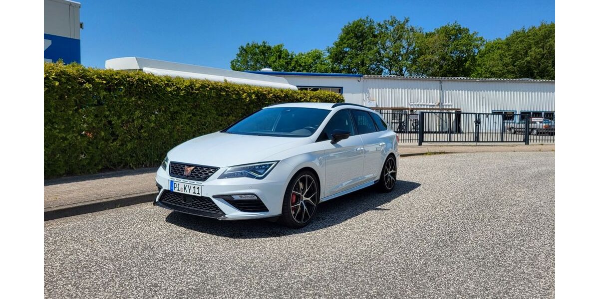 Seat Leon 24.114 km 26.950 &euro; Brande-Hörnerkirchen 25364