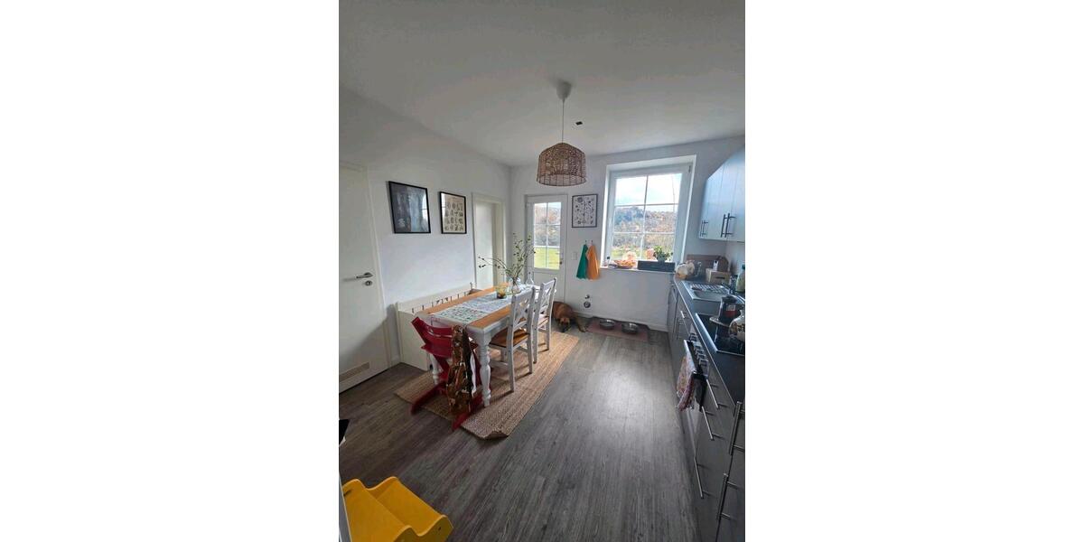 Etagenwohnung Lütjenburg - 4 Zimmer, 120 m&sup2;, 1.400&euro; | Angebot:26147907