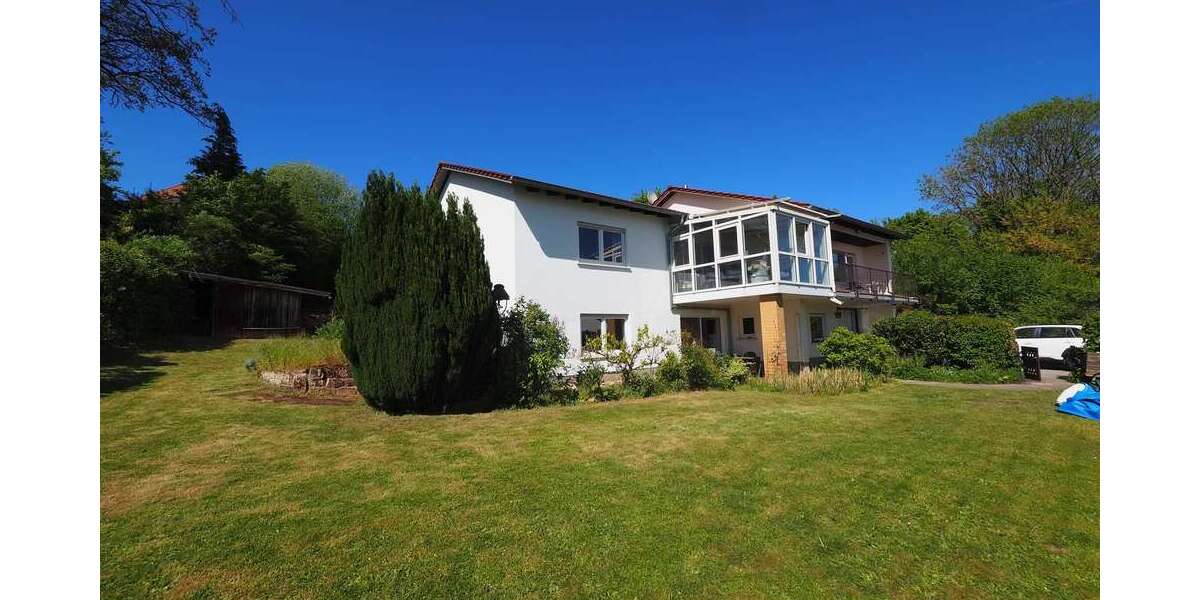 Einfamilienhaus Zweibrücken - 6 Zimmer, 179 m&sup2;, 1.400&euro; | Angebot:26446272