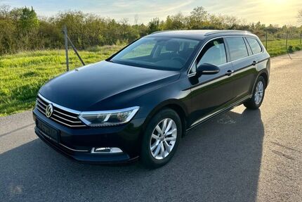 VW Passat Variant