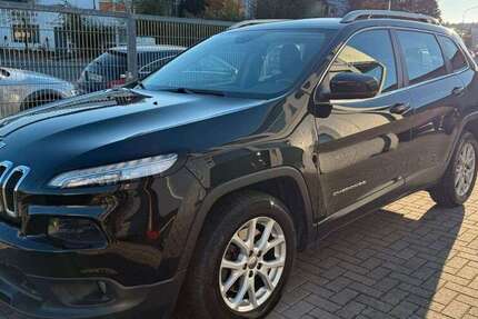 Jeep Cherokee 265.000 km 6.900 € Rödermark 63322