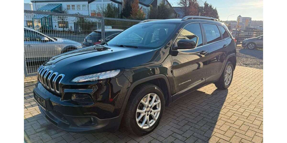 Jeep Cherokee 265.000 km 6.900 € Rödermark 63322
