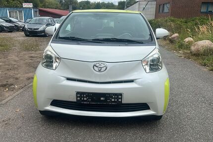 Toyota IQ 35.000 km 7.449 &euro; Hamburg 21079
