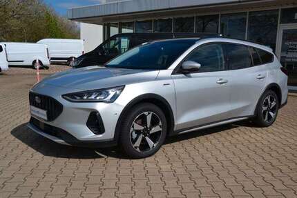 Ford Focus 18.500 km 26.770 € Döbeln 04720