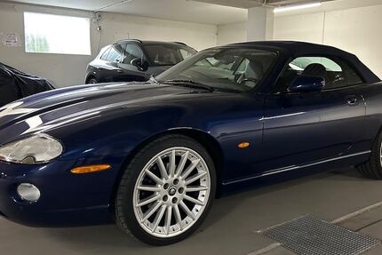 Jaguar XK8 67.839 km 36.850 € München 81737