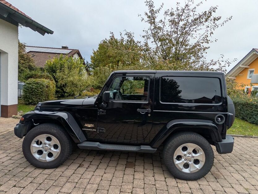 Jeep Wrangler 97.500 km 33.900 € Gussenstadt 89547