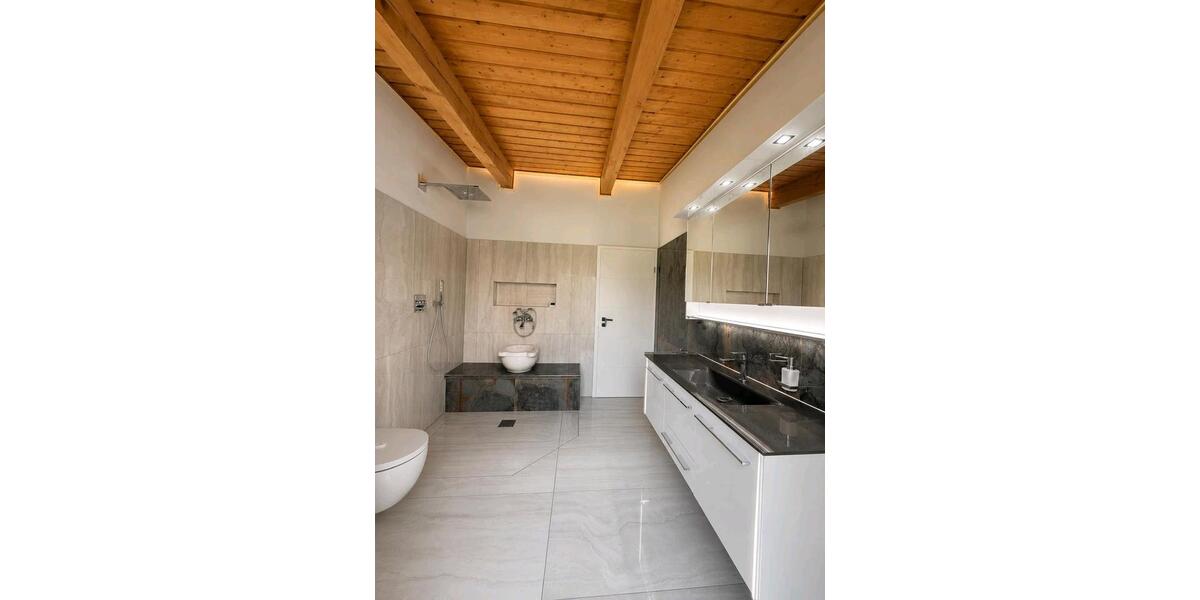 Bungalow Neu Wulmstorf - 9 Zimmer, 180 m&sup2;, 1.050.000&euro; | Angebot:27257482
