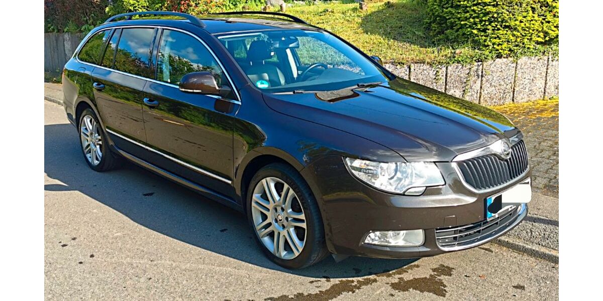 Skoda Superb 262.000 km 7.500 &euro; Reichshof 51580